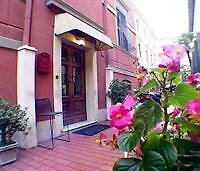 Free * Rome