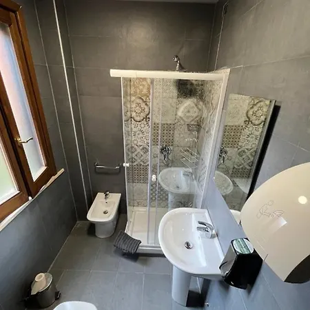 بيت شباب شباب فري