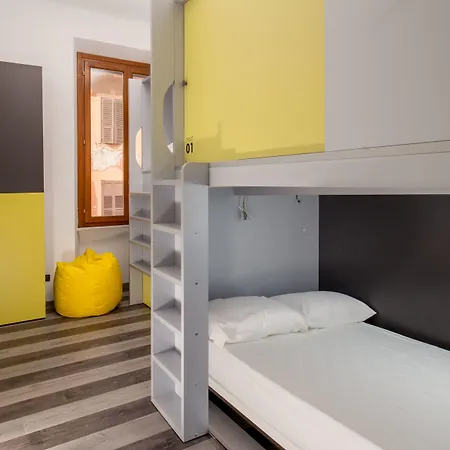 شباب فري روما