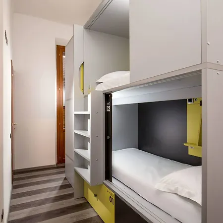 Free Hostel Řím