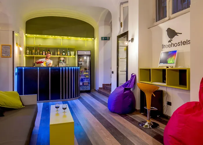 Free Hostel *